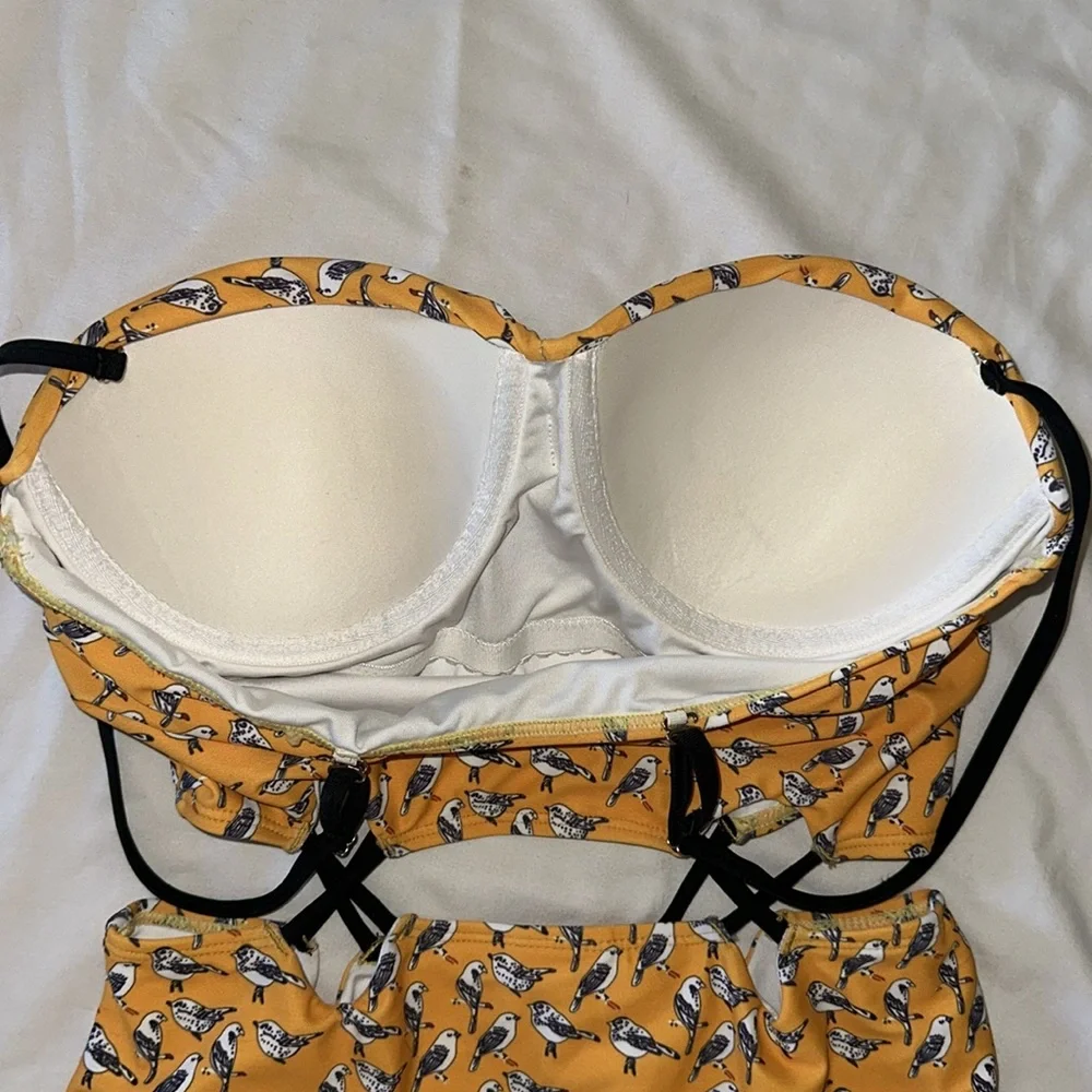 Pines & Palms Swimwear *NWT* Women's Bird Print Yellow Swimsuit - Picture 9 of 13